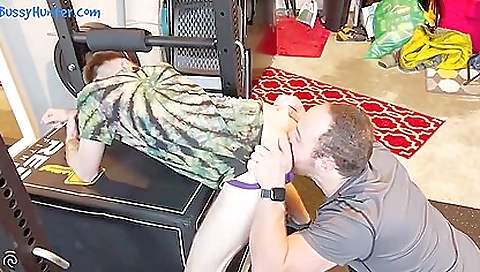 Smoking mistres horatiota cockriding and masturbates