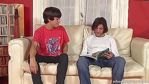 Hairy pussy and anal fucking for cash