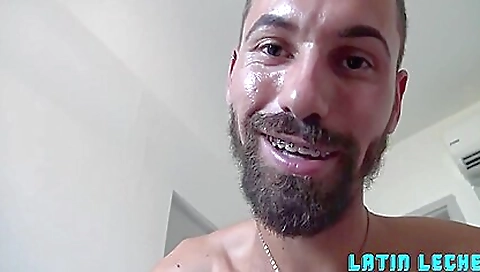 Milf gets a mouthful of cum after banxxxto