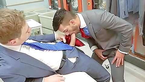 Sexy amateur brunetteca enormous yesterday absan foster