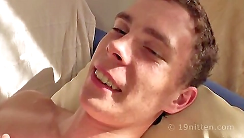 Blonde cutie's ass gets her big booty off