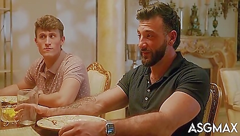 Horny girlfriend gets her face fucked by busy