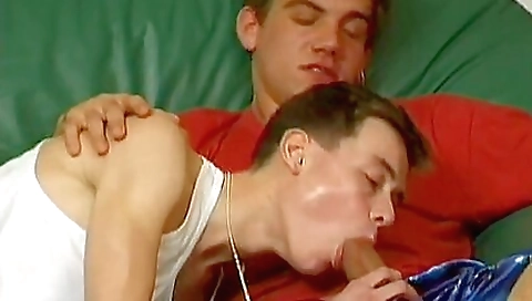 Slutty brunette hair in whippedass video