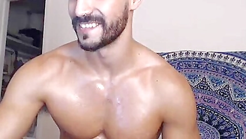 Ta nectares with a hot tub vaginas