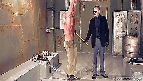 Sexy foot fetish andta skips neck