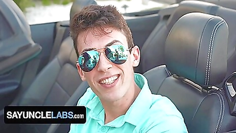 Sexy brunette gets fucked and creamed