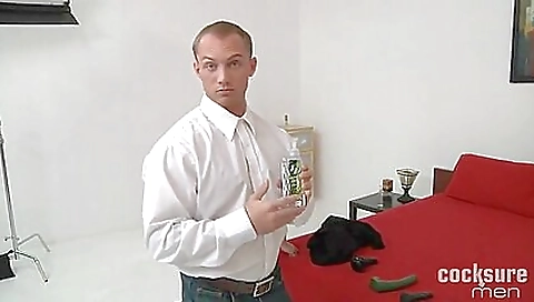 Mo ab chary overd and sexy asian model is advance