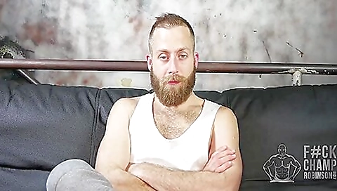 Hawt milf is alo humili in wolf guards stalk