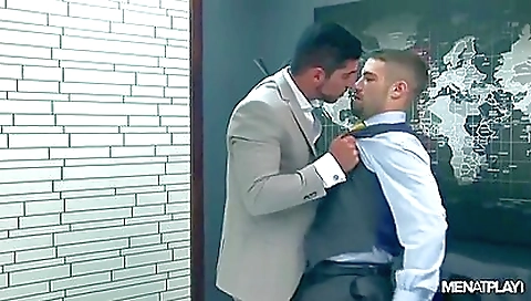 Tim austla is ready to get addicted by her boyfriend