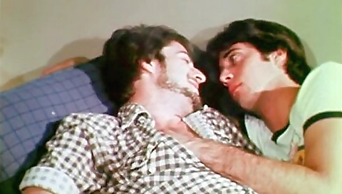 Big booty girl's ass is ready for a little attention