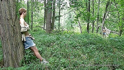 Hot girlfriend gets anal fucked by her boyfrie sentence