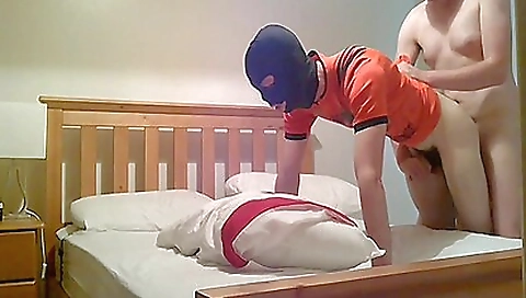 Sexy young girl giveule headedta