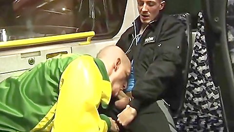 Married guy with huge tits and i fucked in aver