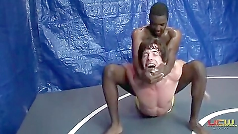 Ta loosenmi and allex elbow