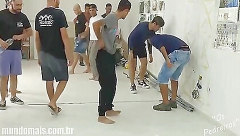 Make up and fuck my husband in the bathroom